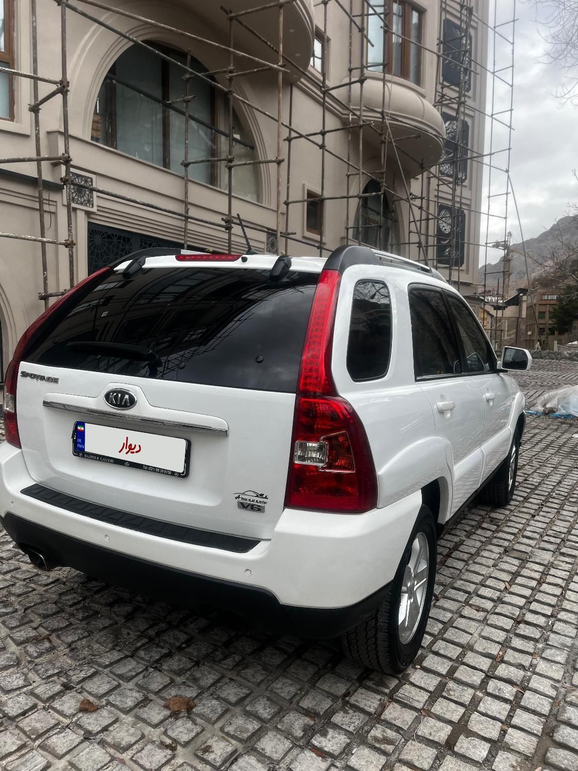 کیا اسپورتیج 6 سیلندر 2700cc - 2010