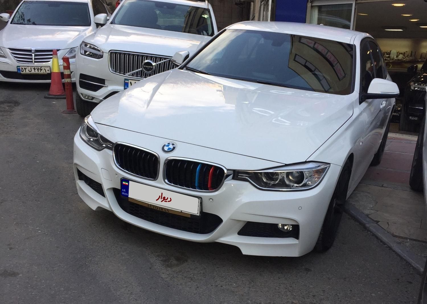 ب ام و سری 3 سدان 320i - 2014