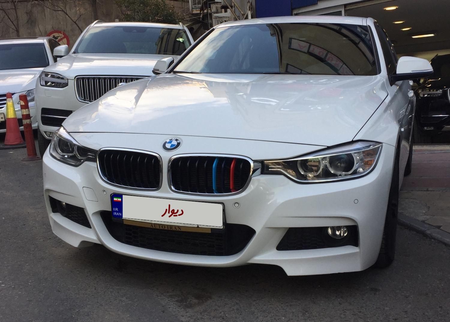 ب ام و سری 3 سدان 320i - 2014