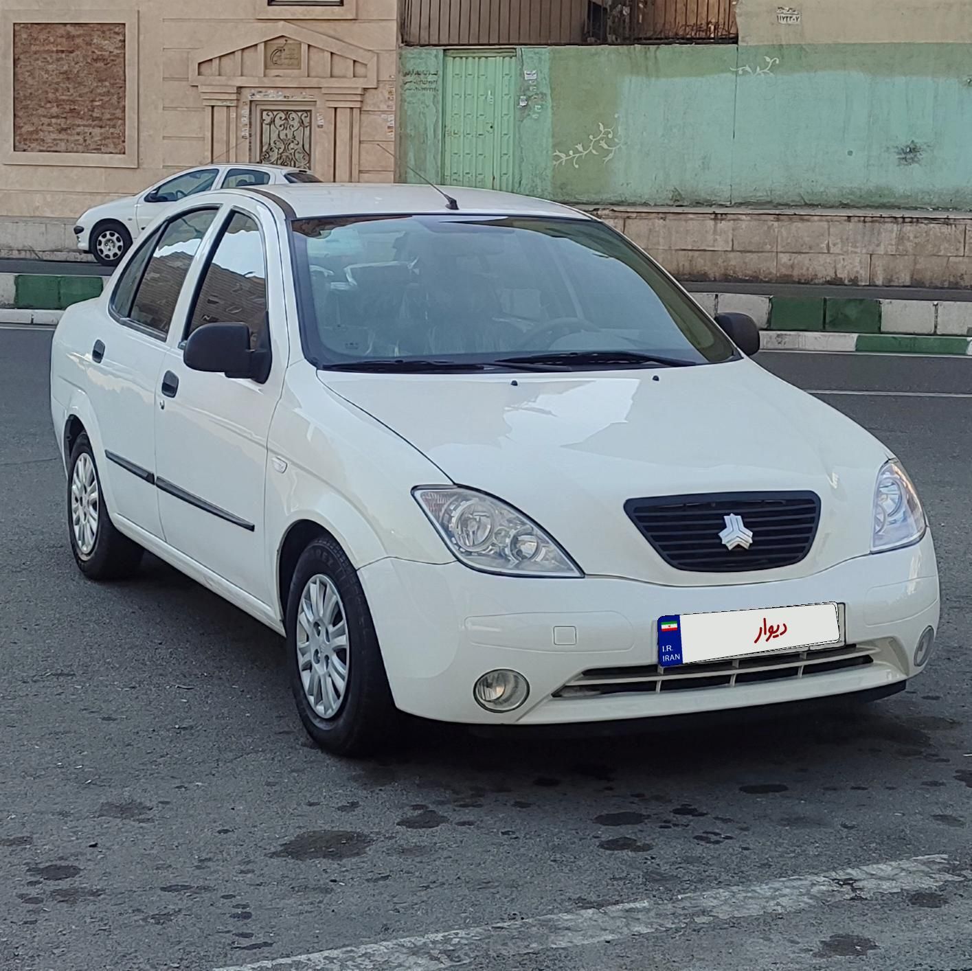 تیبا صندوق دار SX - 1399