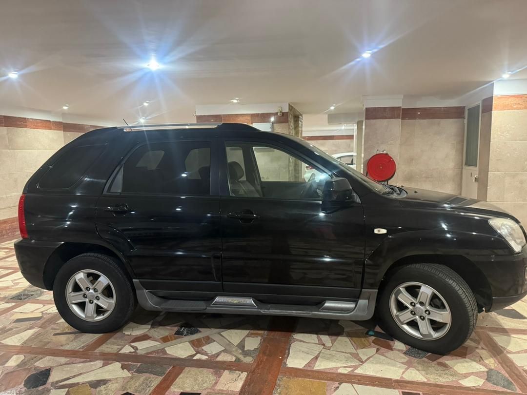 کیا اسپورتیج 6 سیلندر 2700cc - 2010