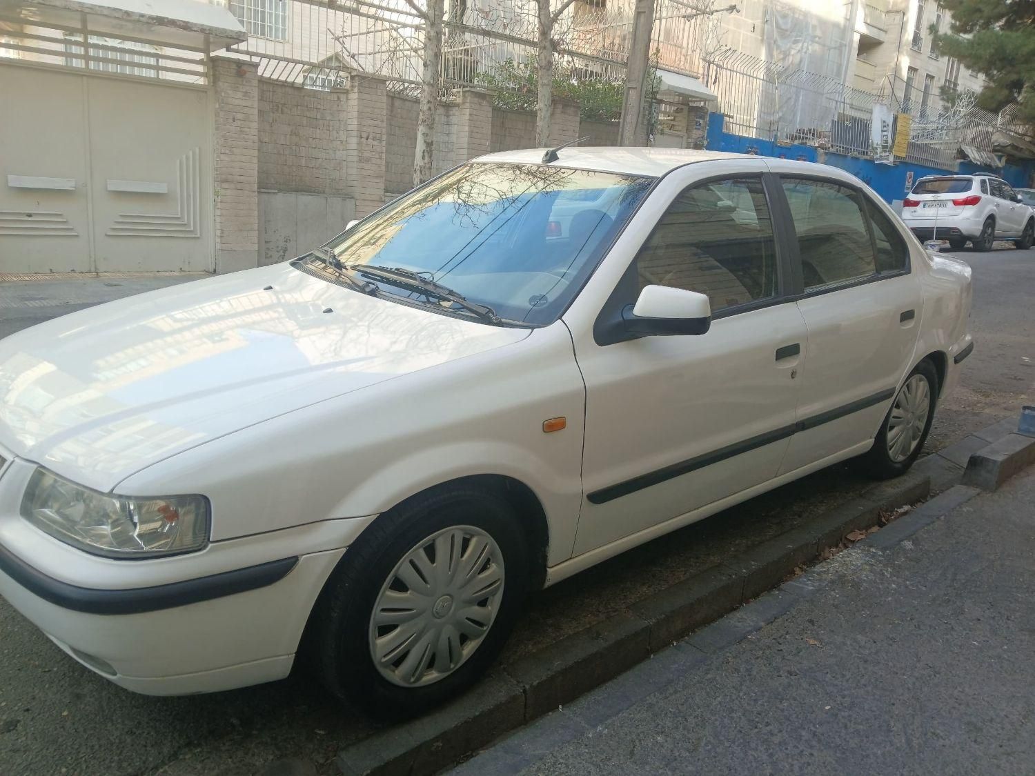 سمند LX XU7 - 1395