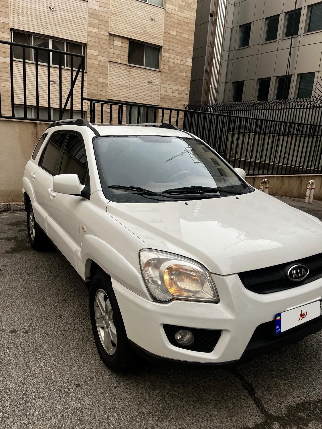 کیا اسپورتیج 6 سیلندر 2700cc - 2009