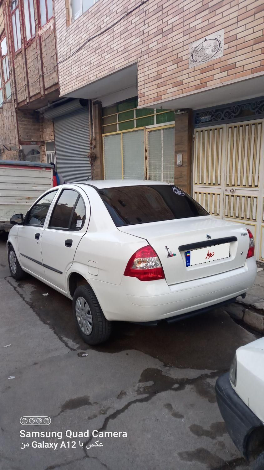 تیبا صندوق دار LX - 1392