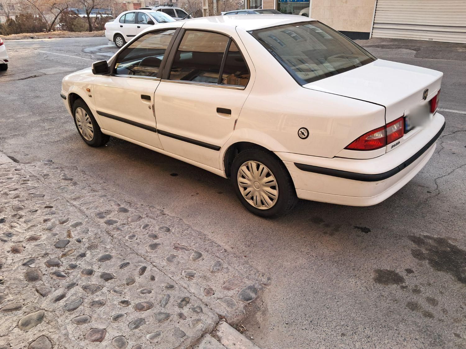 سمند LX XU7 - 1395