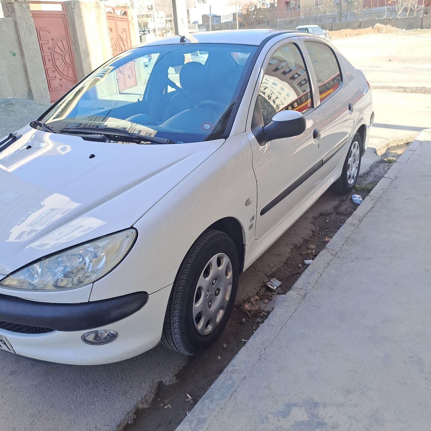 پژو 206 SD v8 - 1395