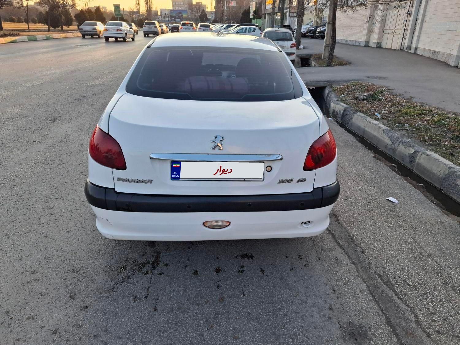 پژو 206 SD v8 - 1390