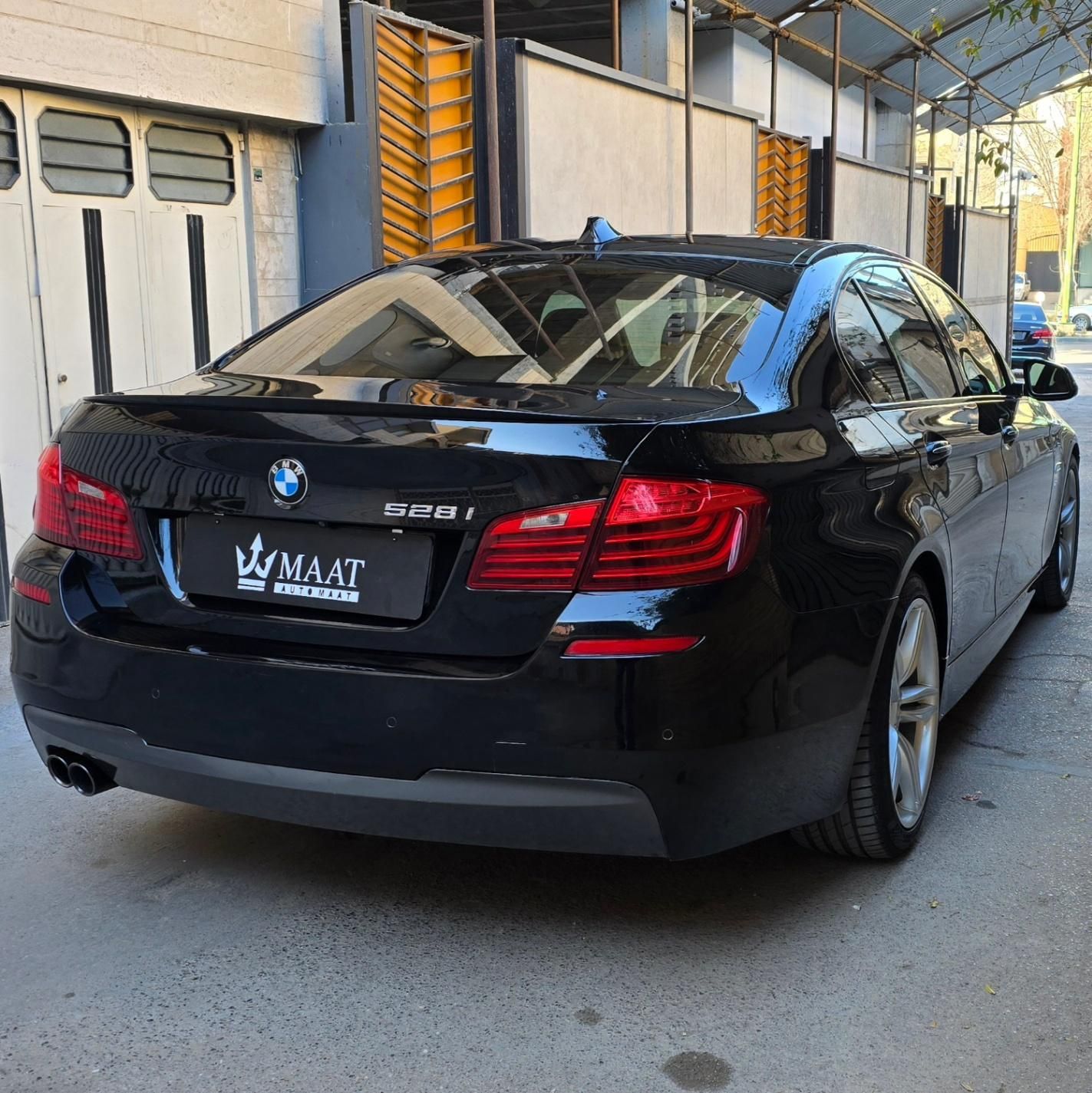 ب ام و سری 5 528i - 2015