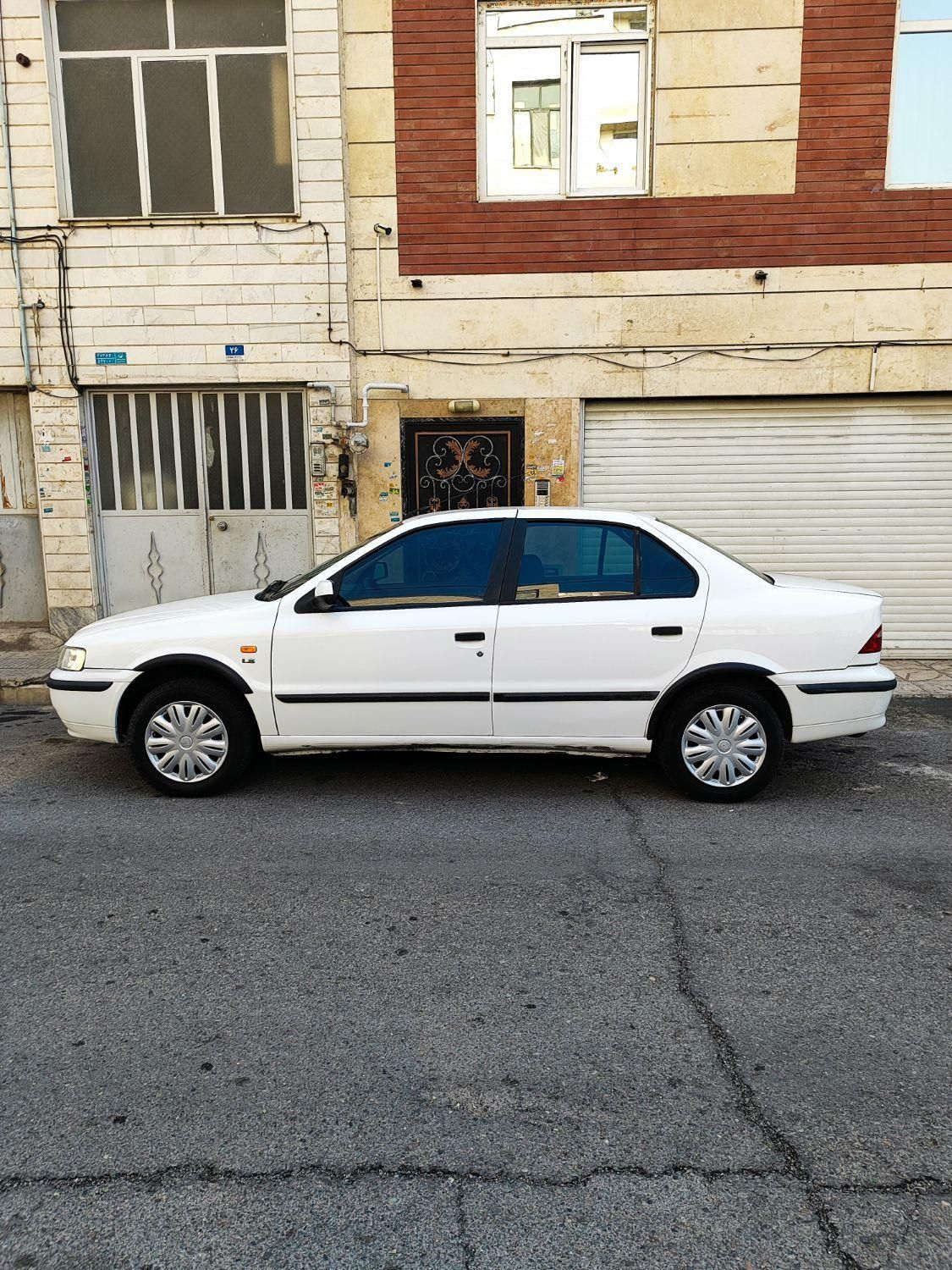 سمند LX XU7 - 1398