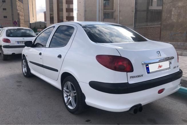 پژو 206 SD v8 - 1400