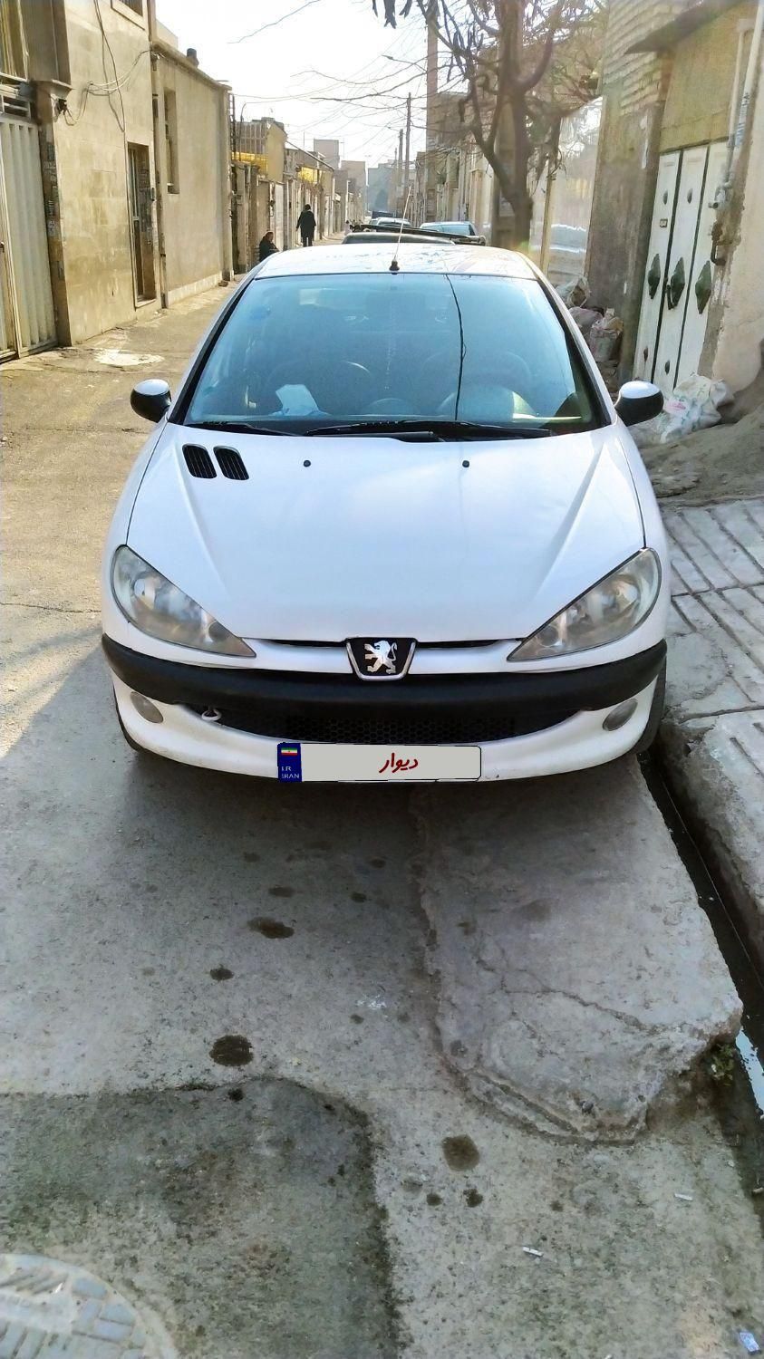 پژو 206 SD v8 - 1390