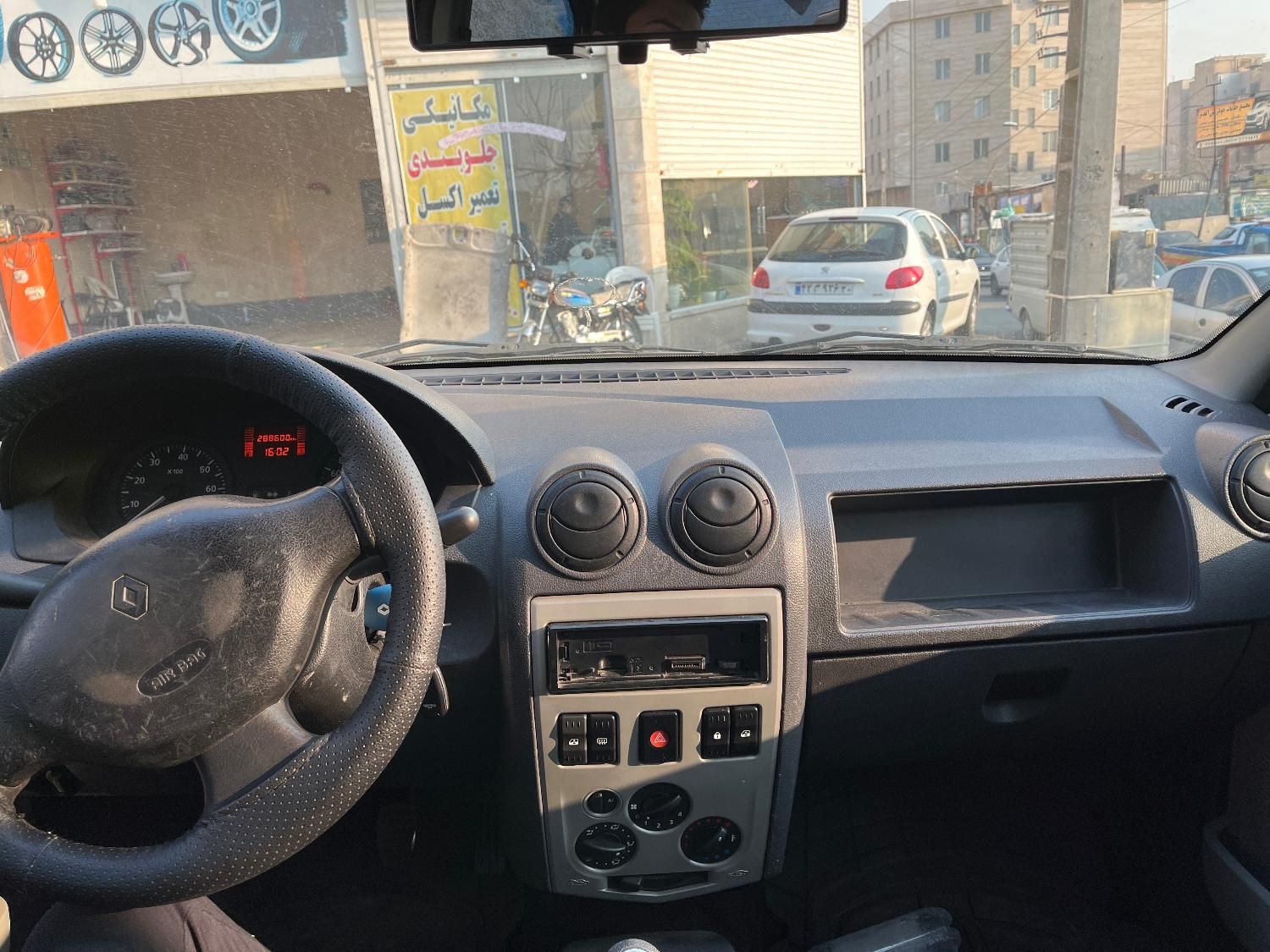 رنو تندر 90 E1 - 1389