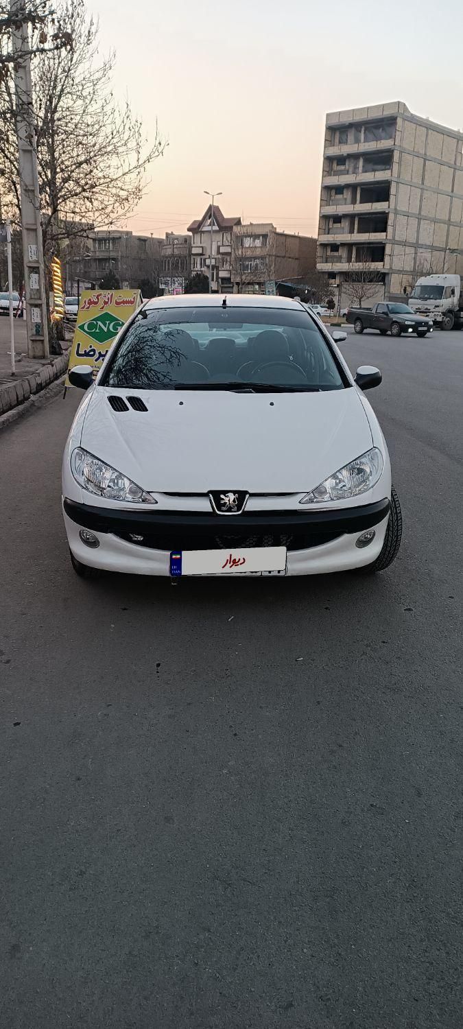 پژو 206 SD v8 - 1390