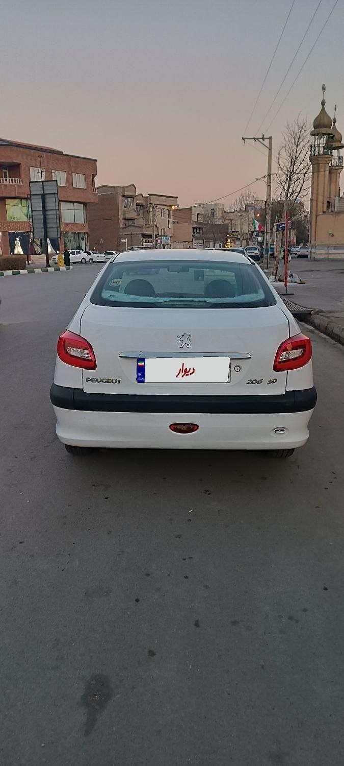 پژو 206 SD v8 - 1390