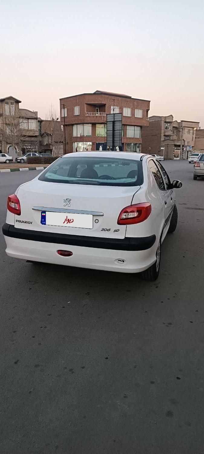 پژو 206 SD v8 - 1390