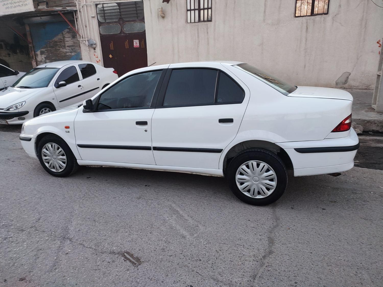 سمند LX XU7 - 1398