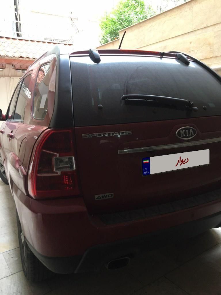 کیا اسپورتیج 6 سیلندر 2700cc - 2010