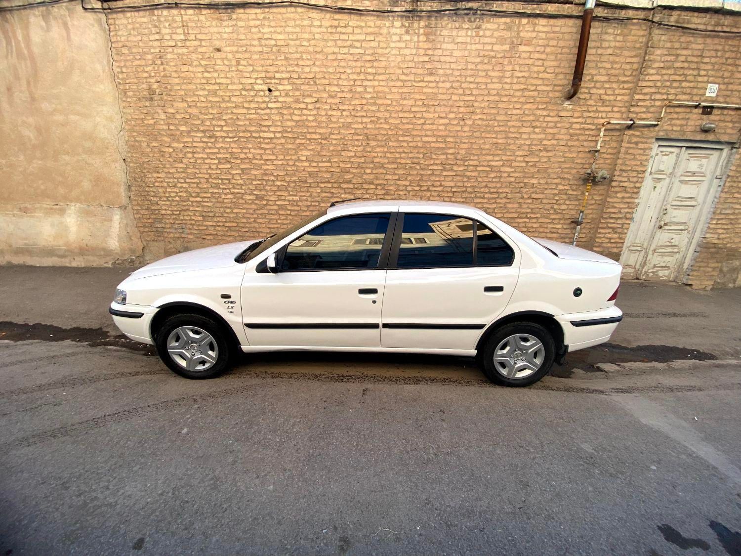 سمند LX XU7 - 1389