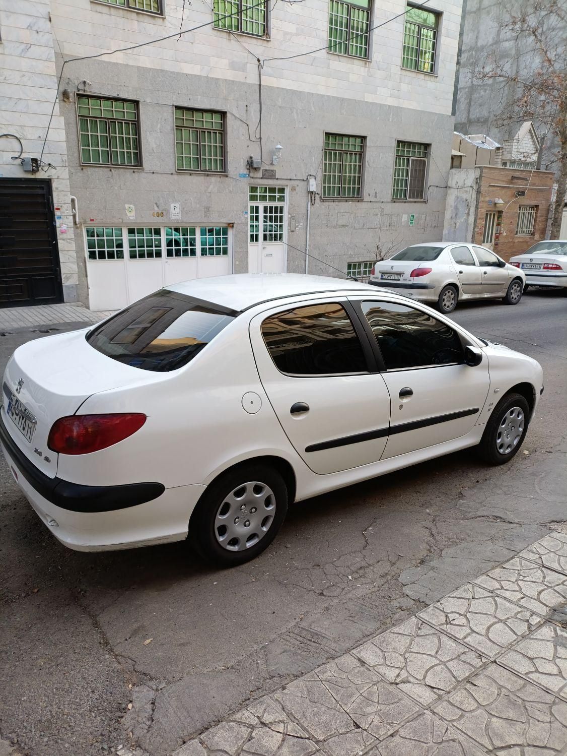 پژو 206 SD v8 - 1390