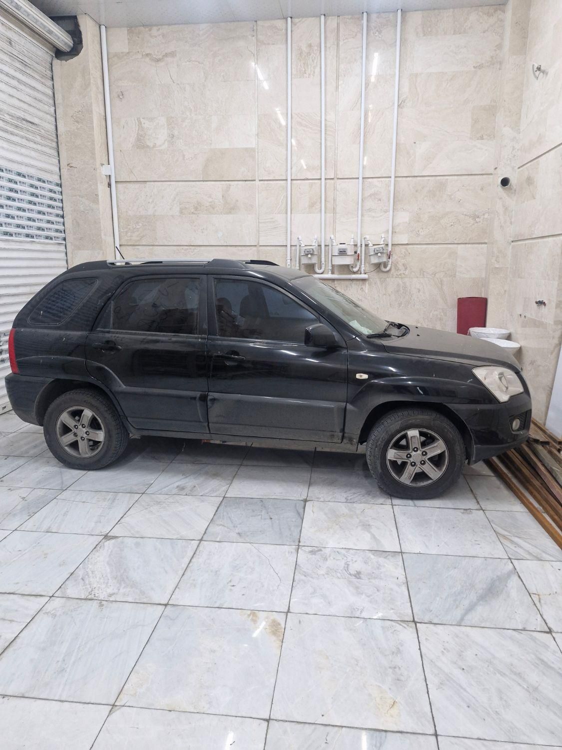 کیا اسپورتیج 6 سیلندر 2700cc - 2010