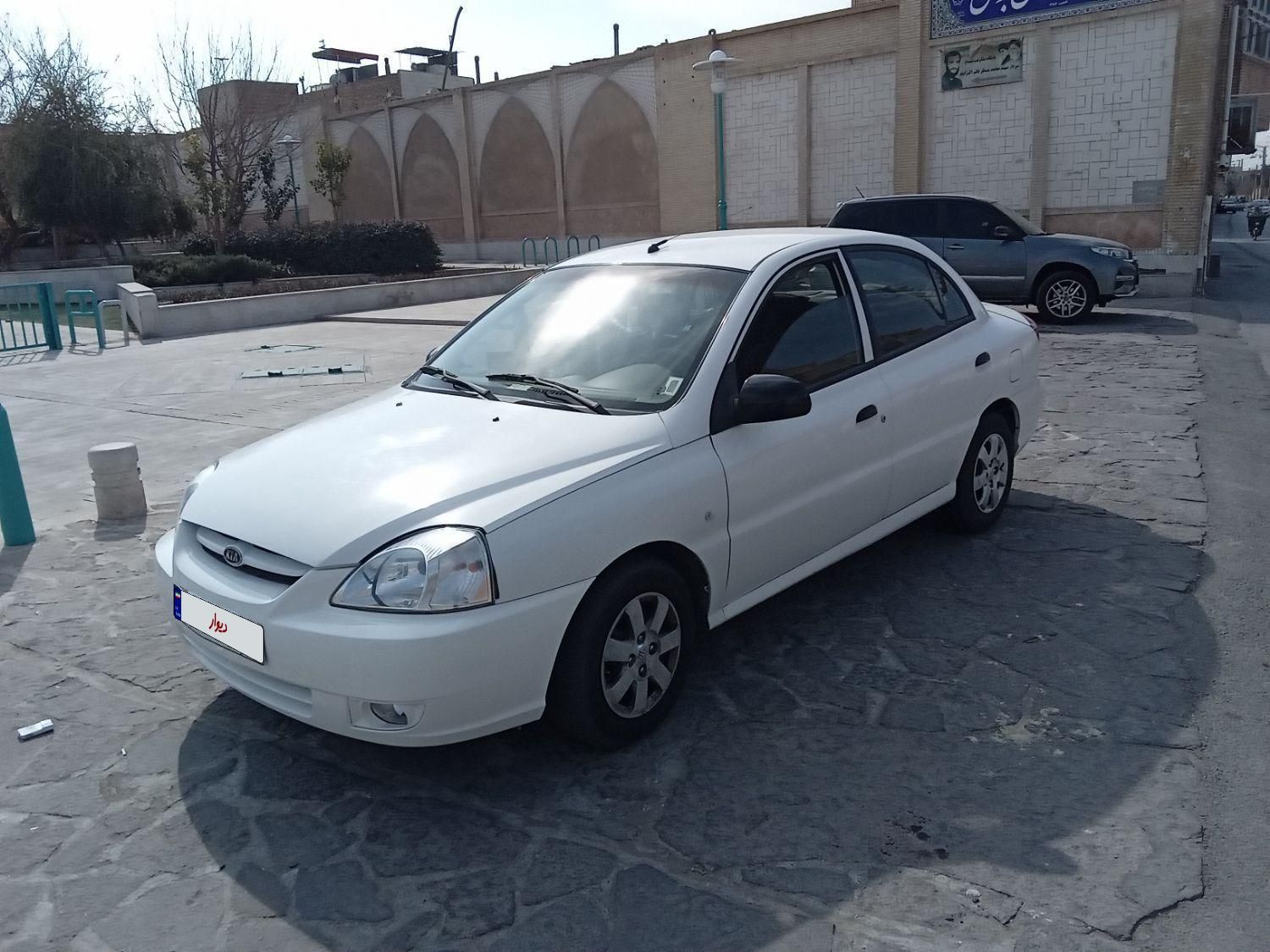 کیا ریو مونتاژ دنده ای LS - 2007