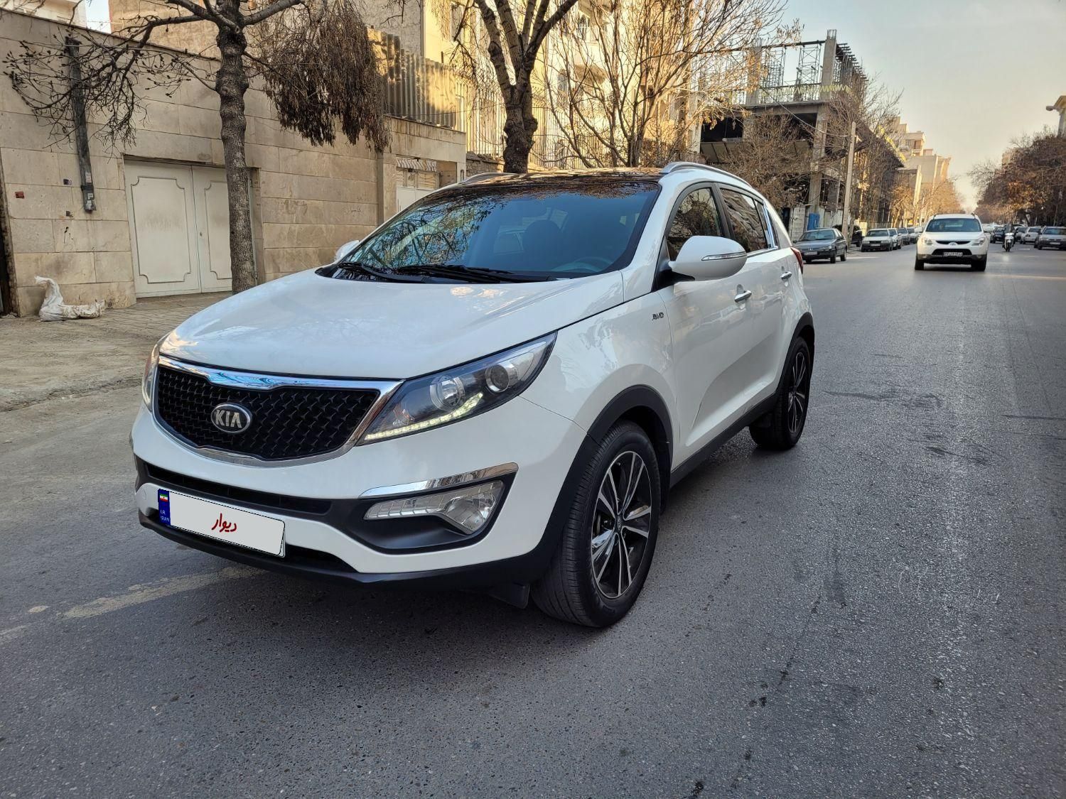 کیا اسپورتیج 4 سیلندر 2400cc - 2015