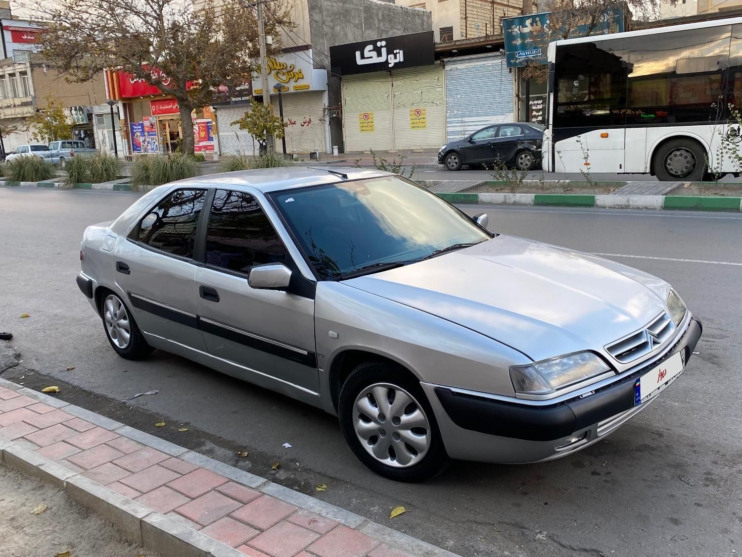 سیتروئن زانتیا X - 2004