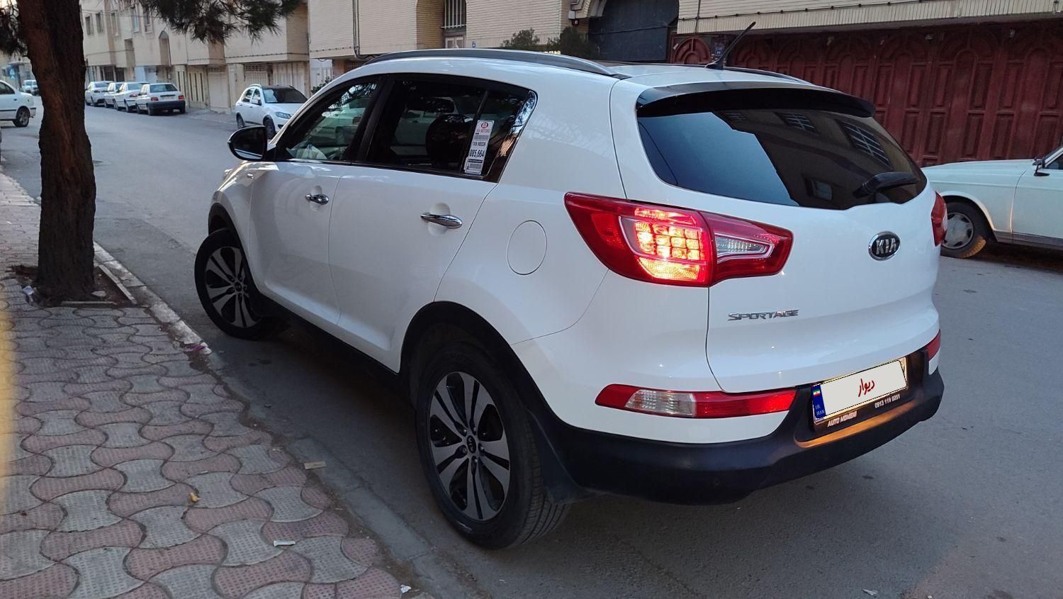 کیا اسپورتیج 4 سیلندر 2400cc - 2011