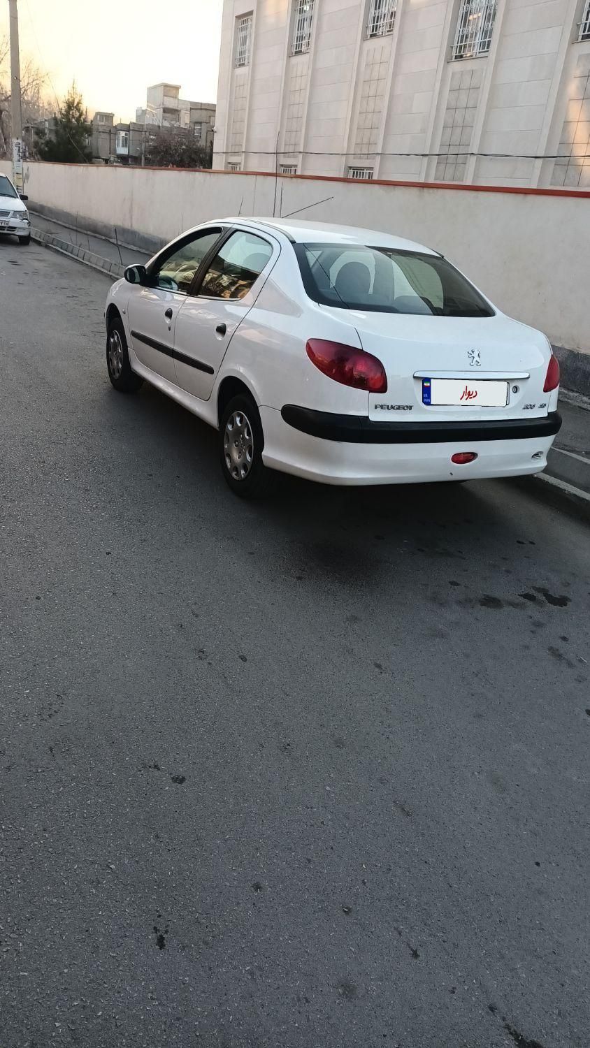 پژو 206 SD v8 - 1390