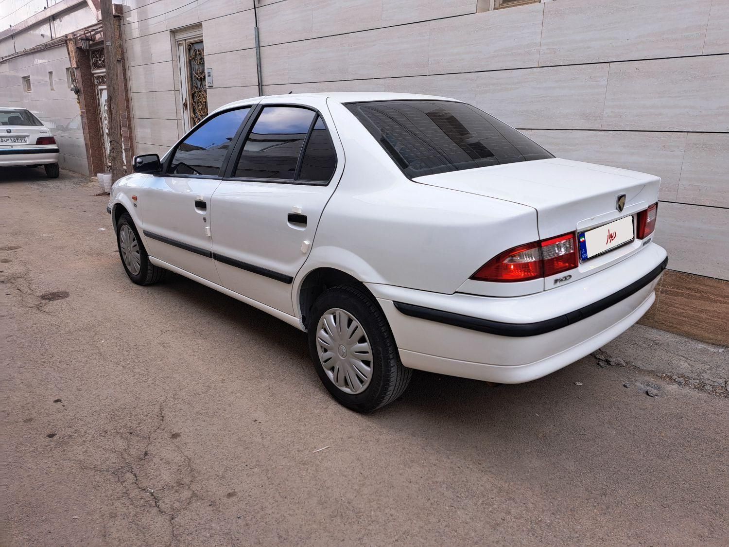 سمند LX XU7 - 1395