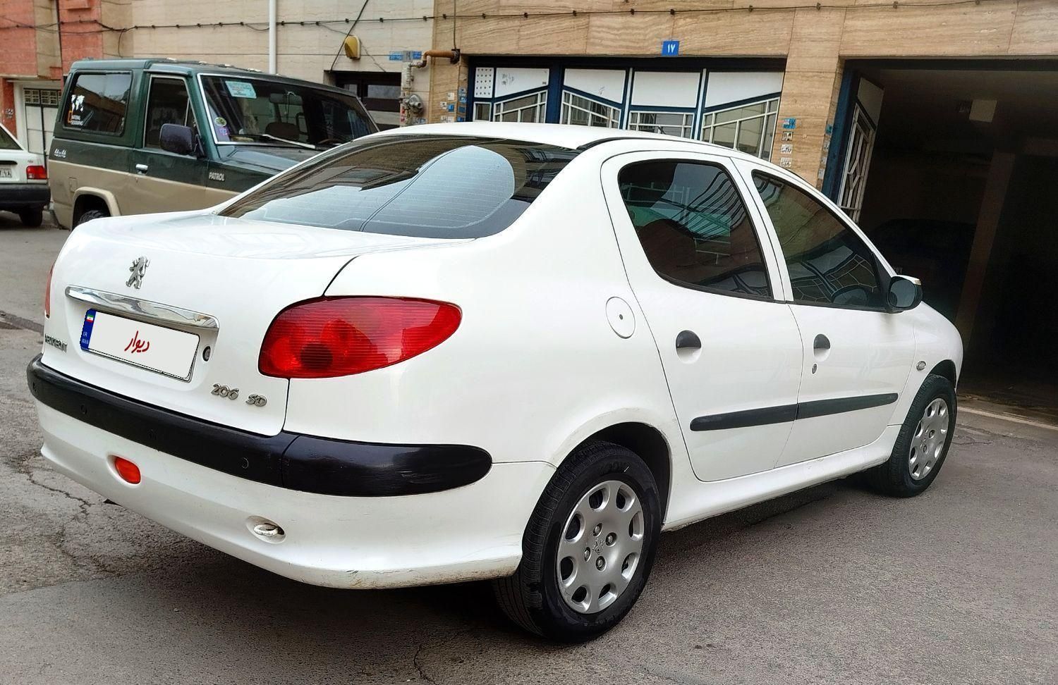 پژو 206 SD v8 - 1390