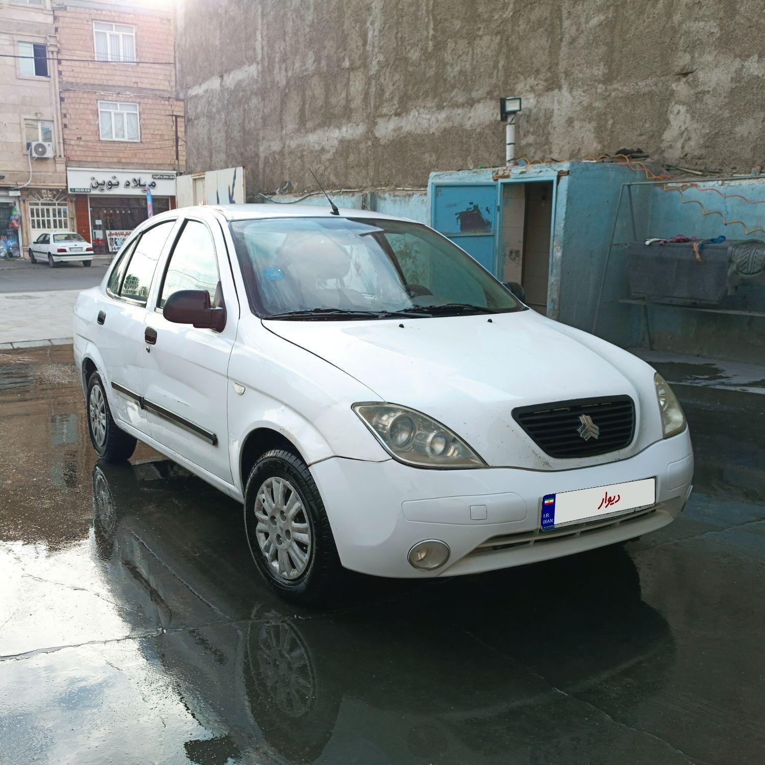 تیبا صندوق دار EX - 1393