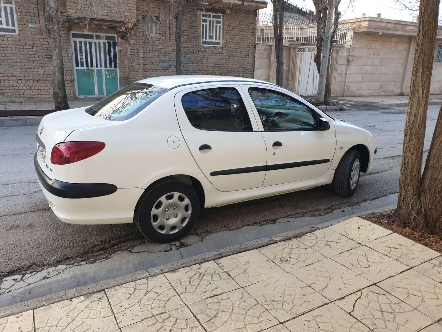 پژو 206 SD v8 - 1400