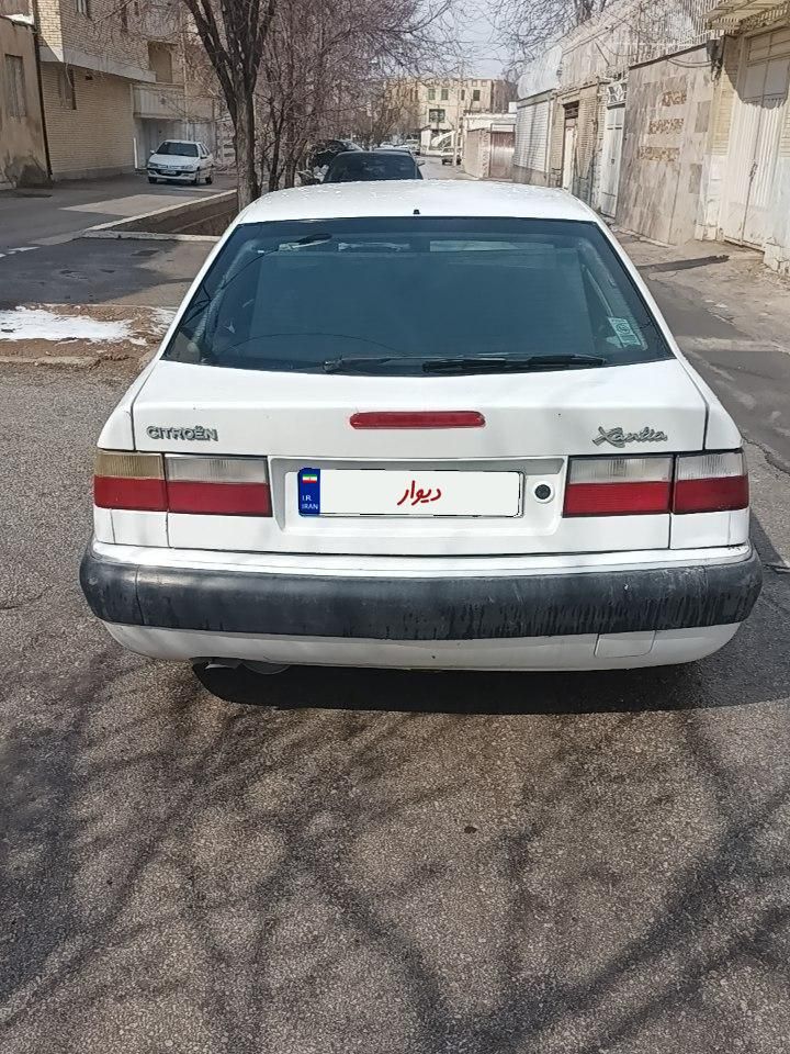 سیتروئن زانتیا X - 2004