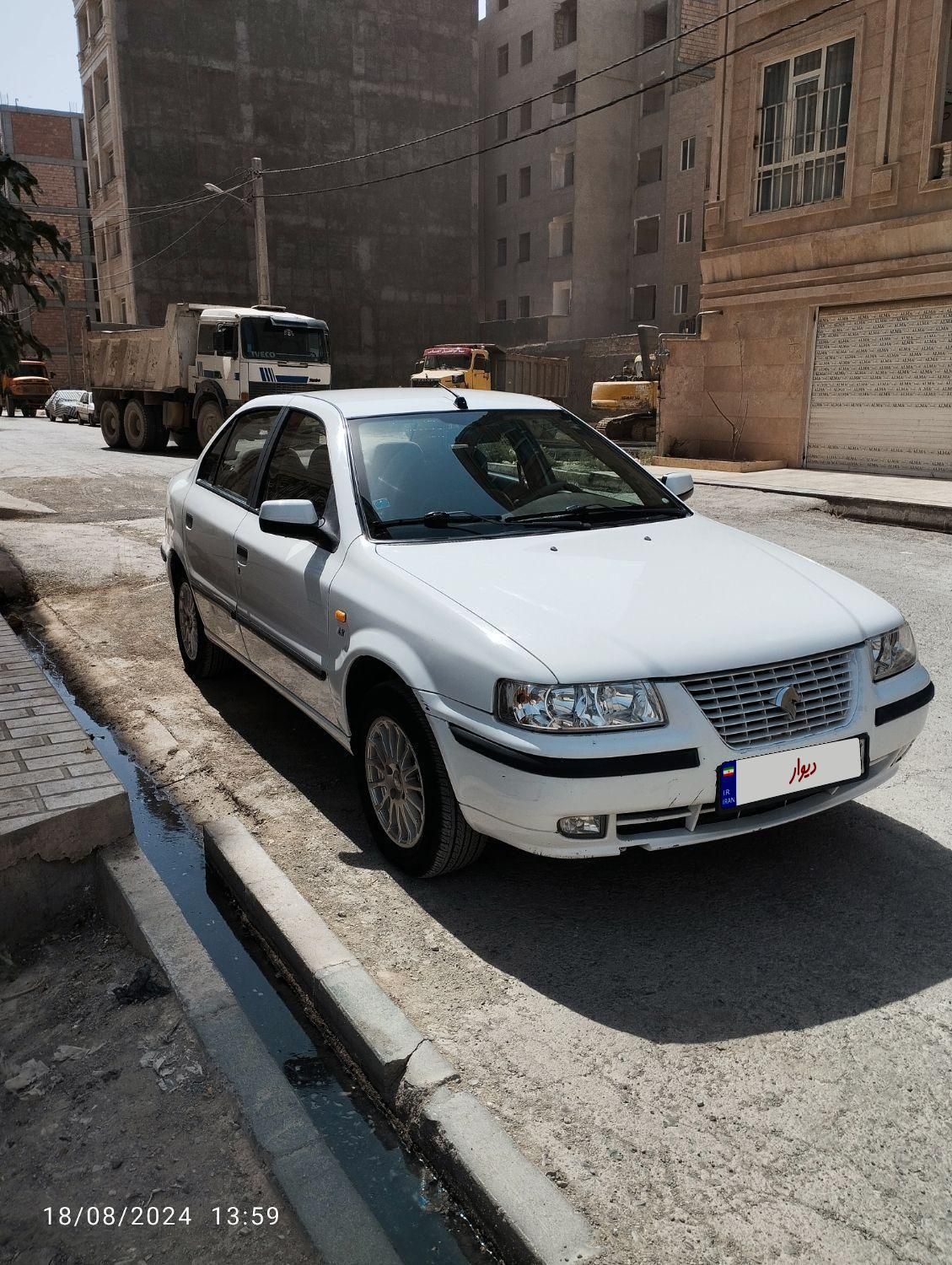 سمند LX XU7 - 1396