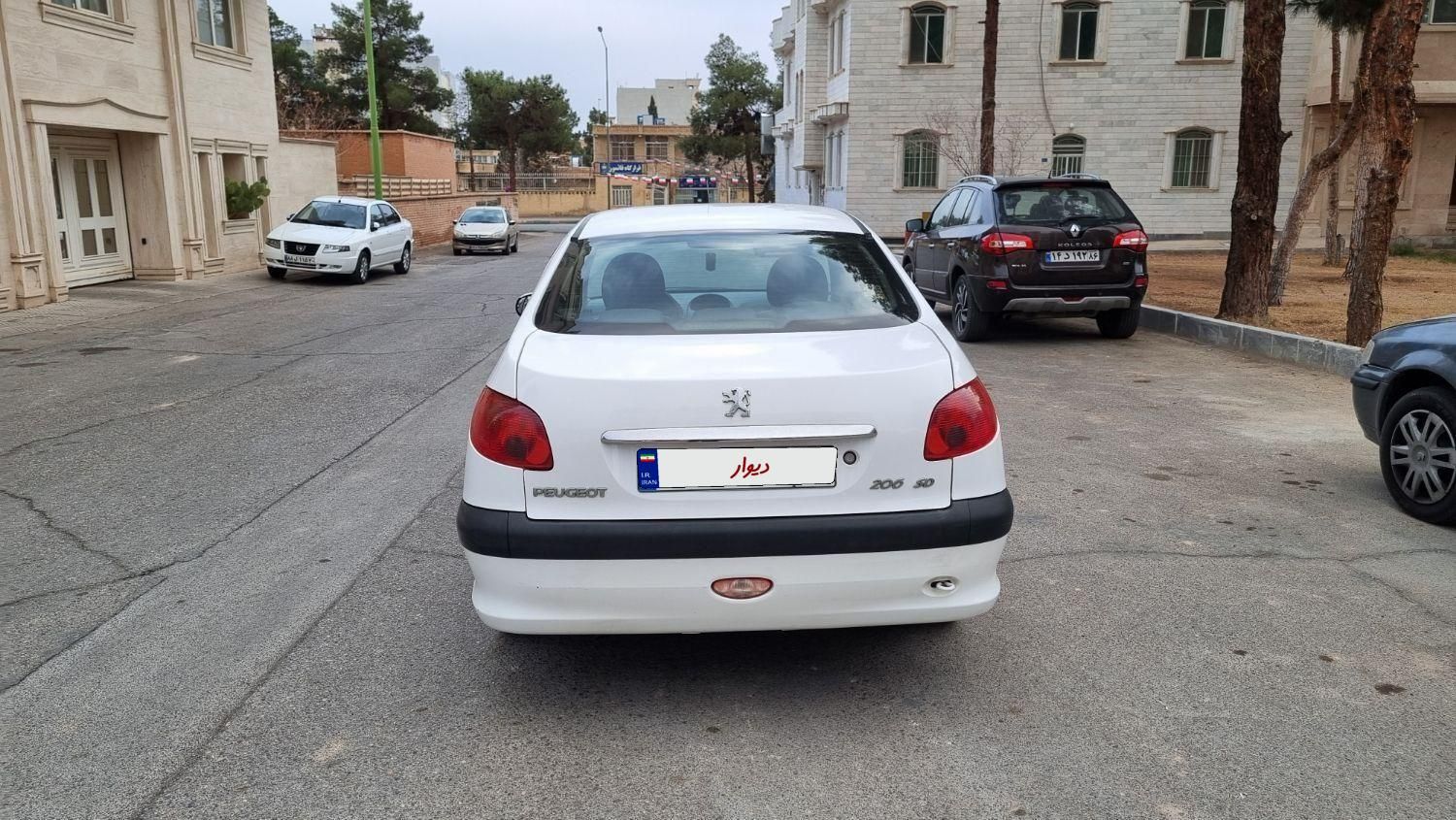 پژو 206 SD v8 - 1390