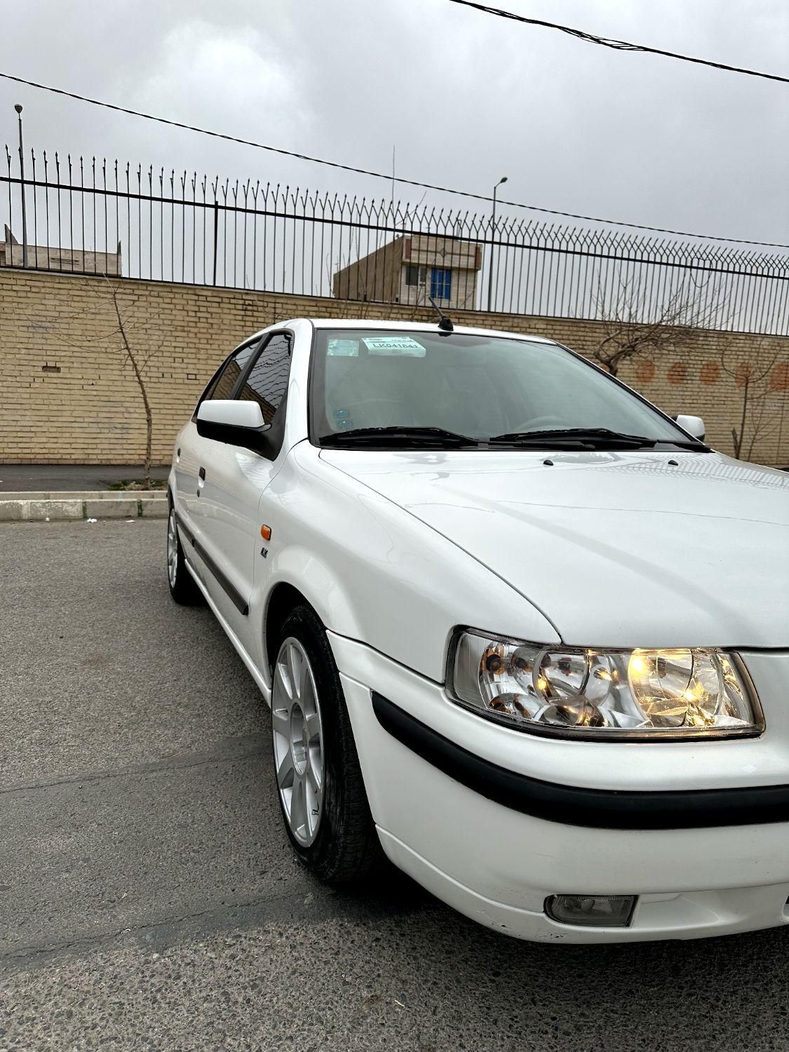 سمند LX XU7 - 1396