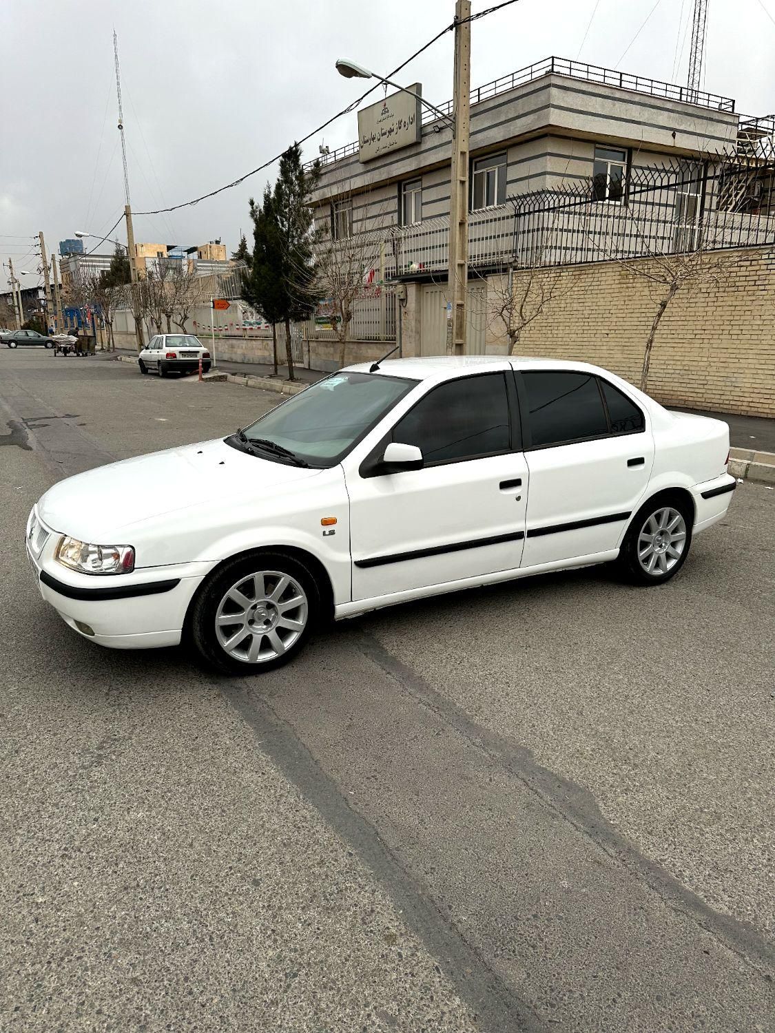 سمند LX XU7 - 1396