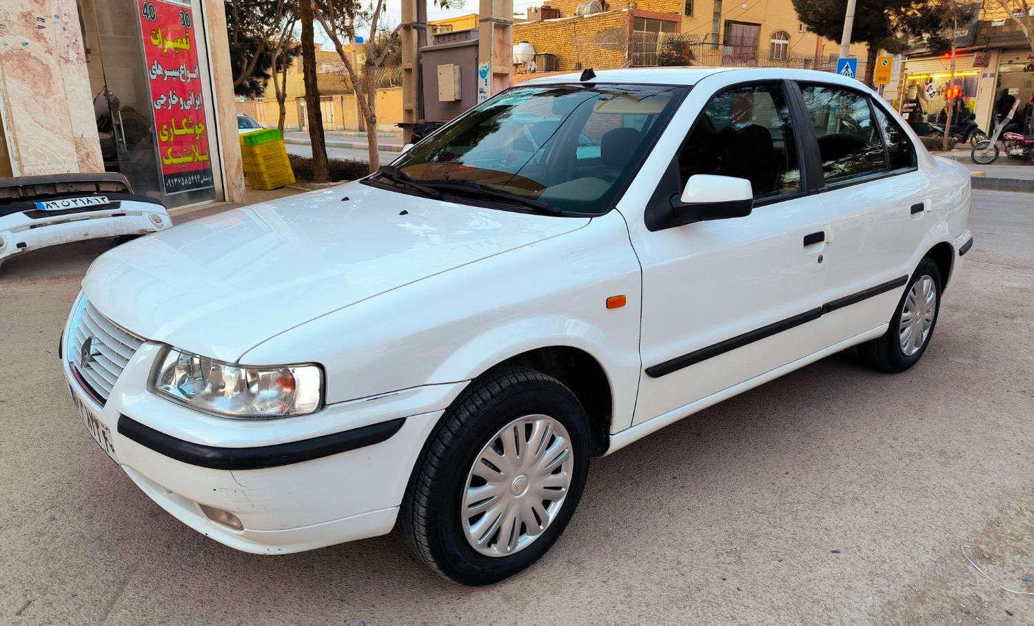 سمند LX XU7 - 1401