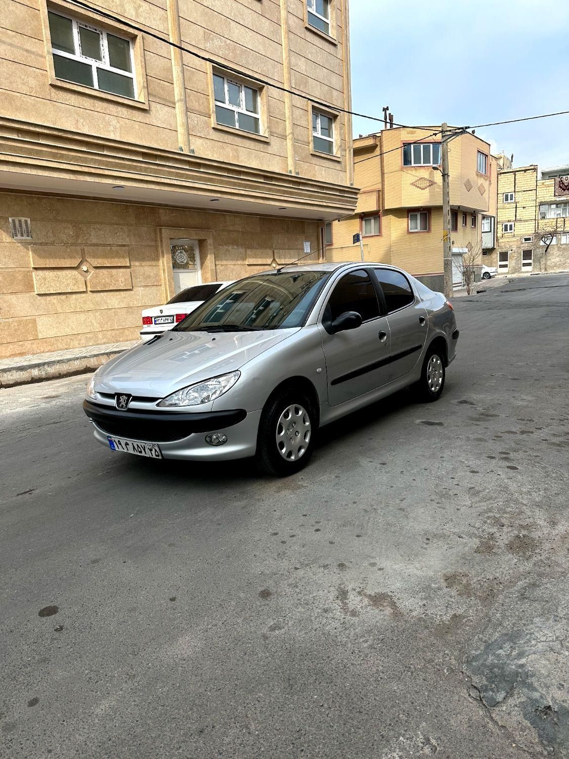 پژو 206 SD v1 - 1389