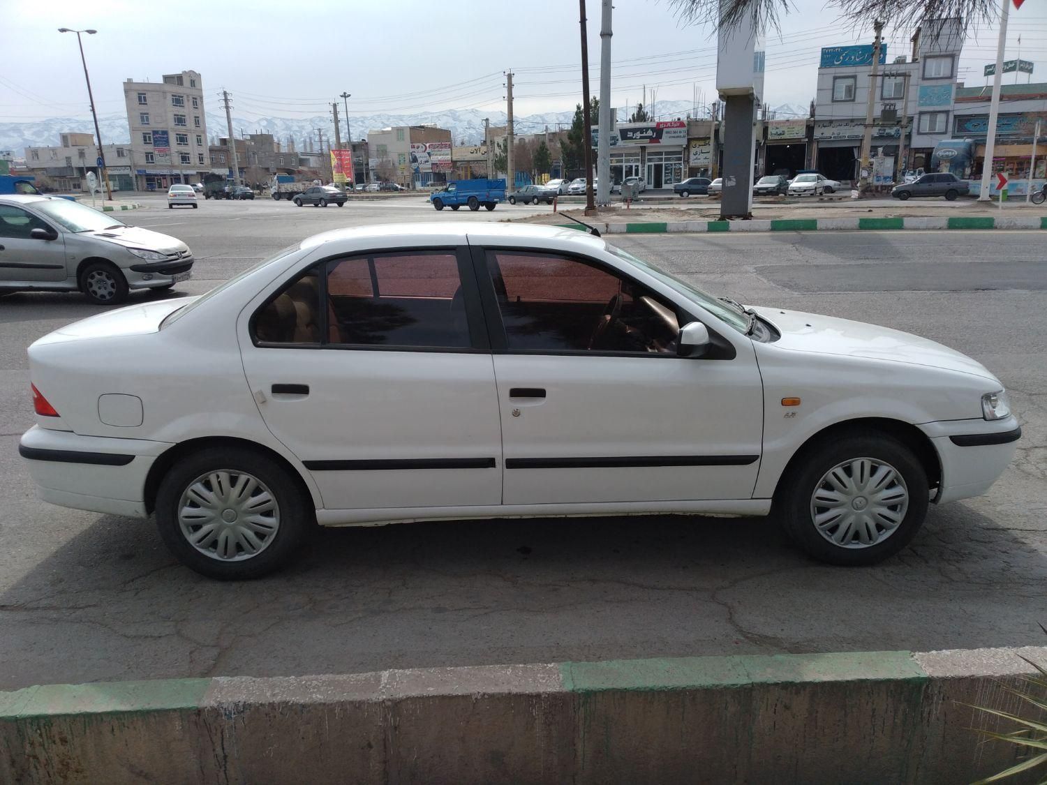 سمند LX XU7 - 1396