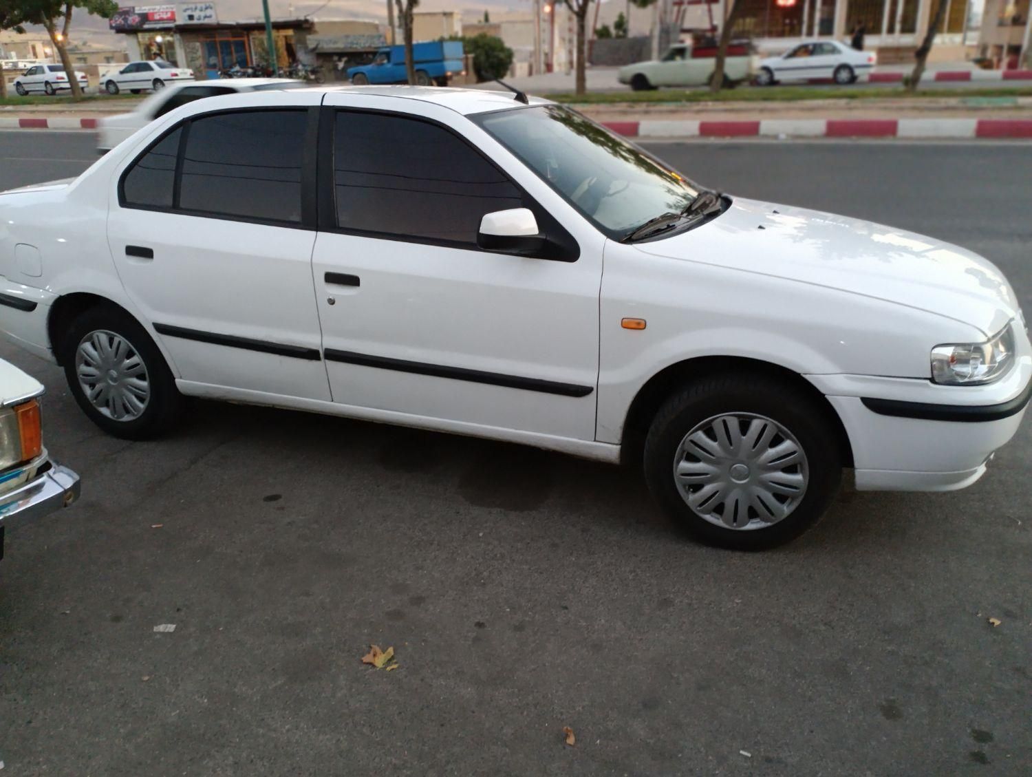 سمند LX XU7 - 1398