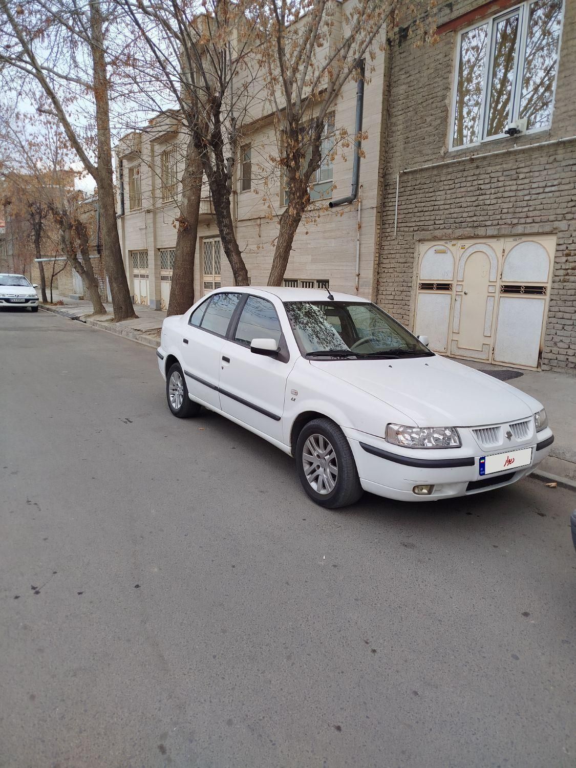 سمند LX XU7 - 1395