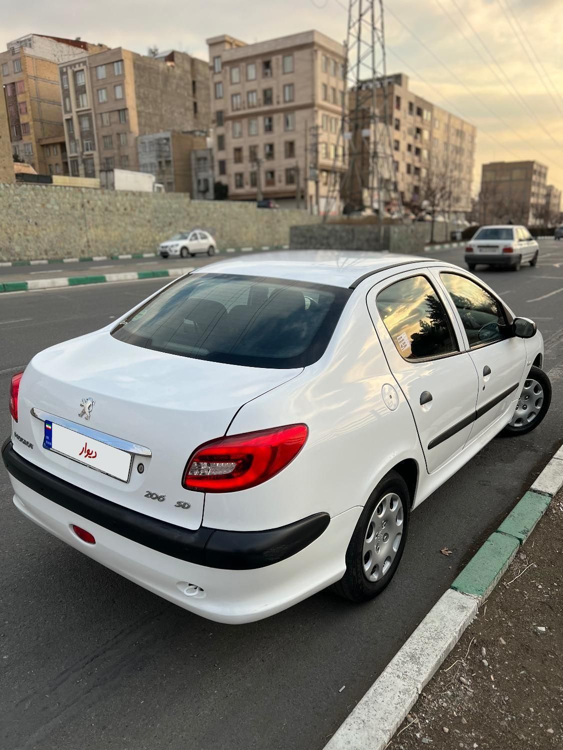 پژو 206 SD v8 - 1400