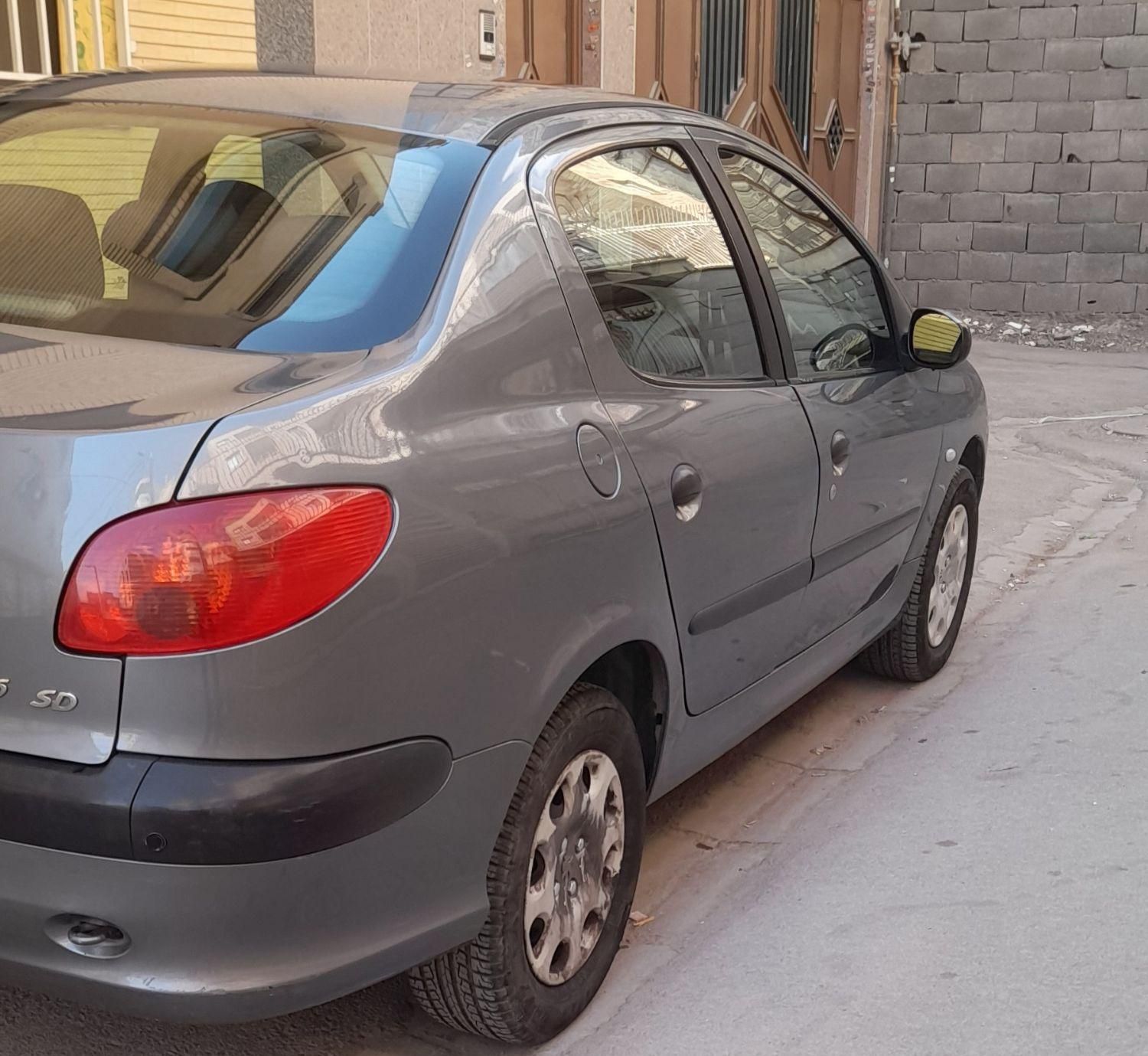 پژو 206 SD v8 - 1390