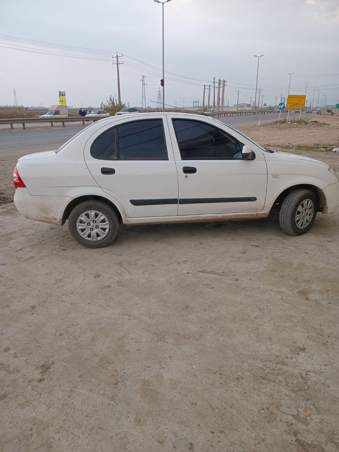 تیبا صندوق دار LX - 1391