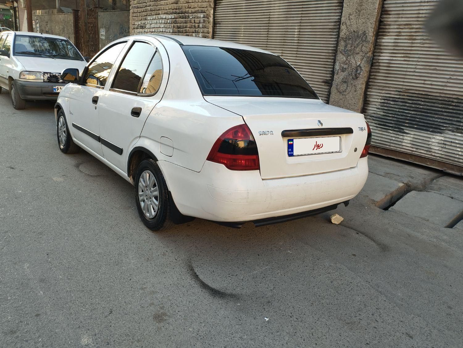 تیبا صندوق دار LX - 1390