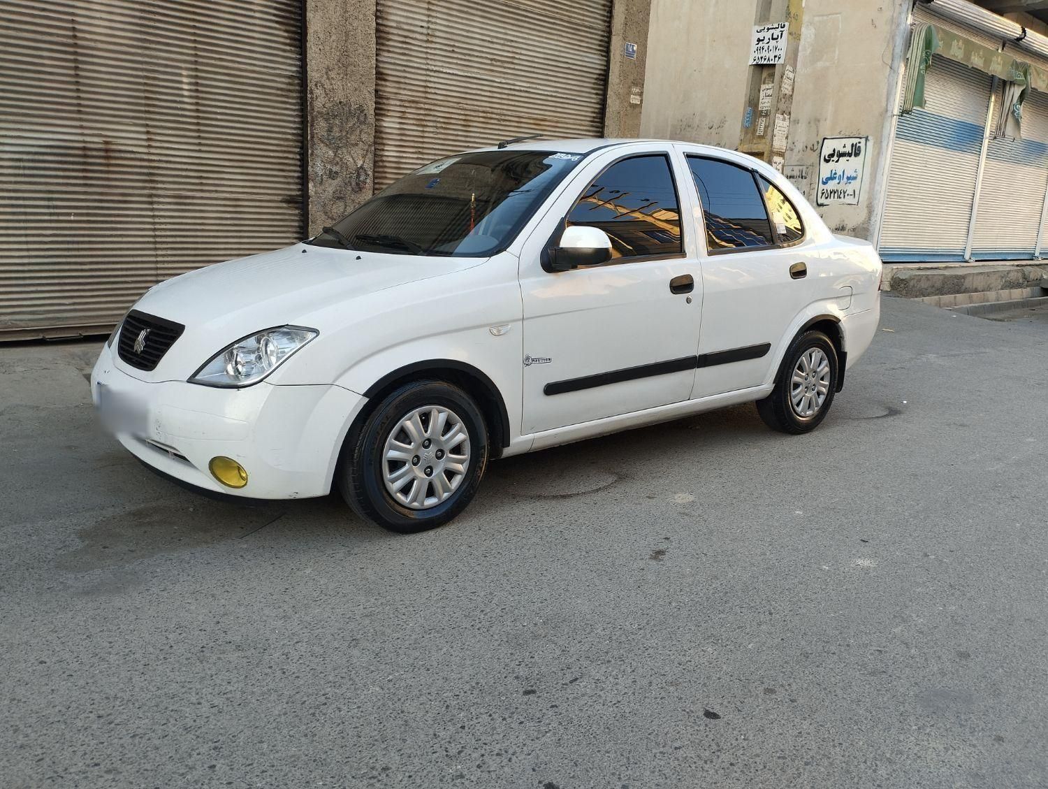 تیبا صندوق دار LX - 1390