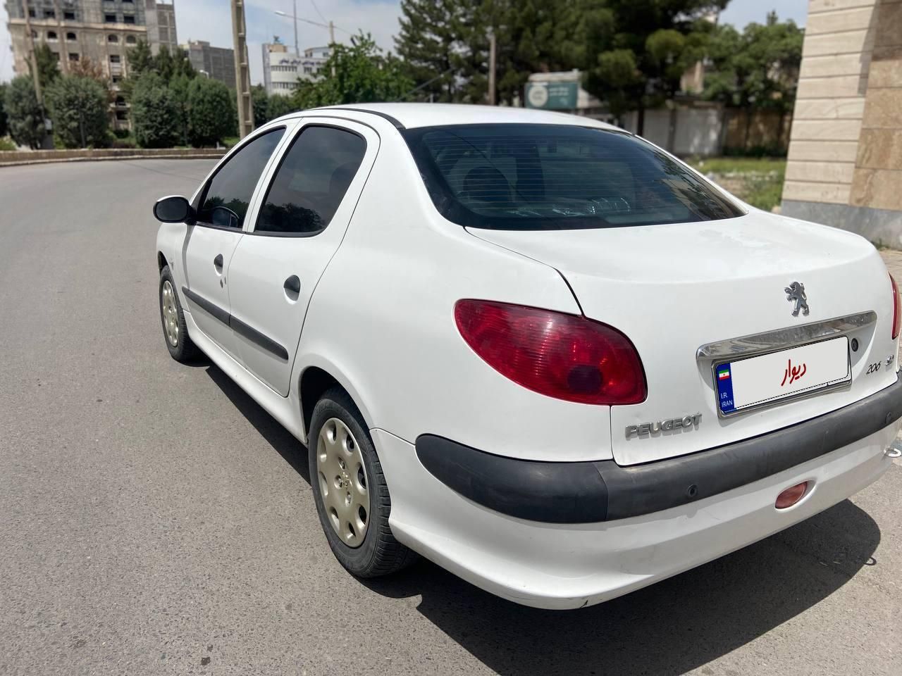 پژو 206 SD v8 - 1395