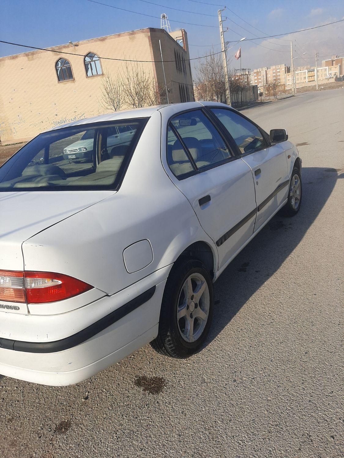 سمند LX XU7 - 1395